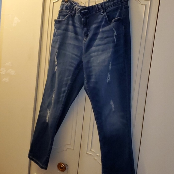 Jeans 👖 - Picture 2 of 4